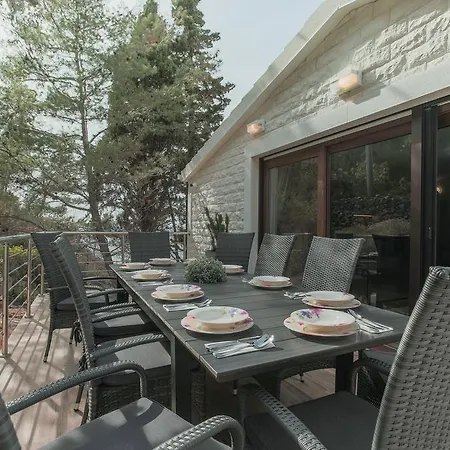Villa Mendes *