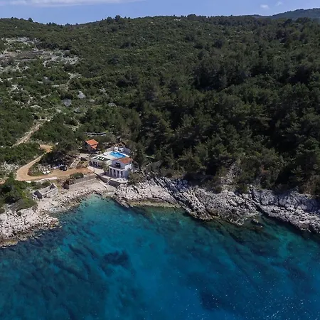 Mendes * Zastražišće